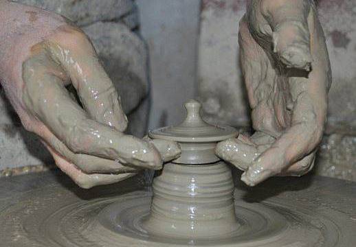 Artigiano ceramiche a Palinuro